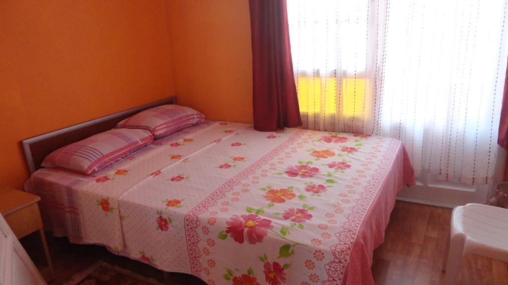 Eysan Pansiyon Akçay Oda fotoğraf